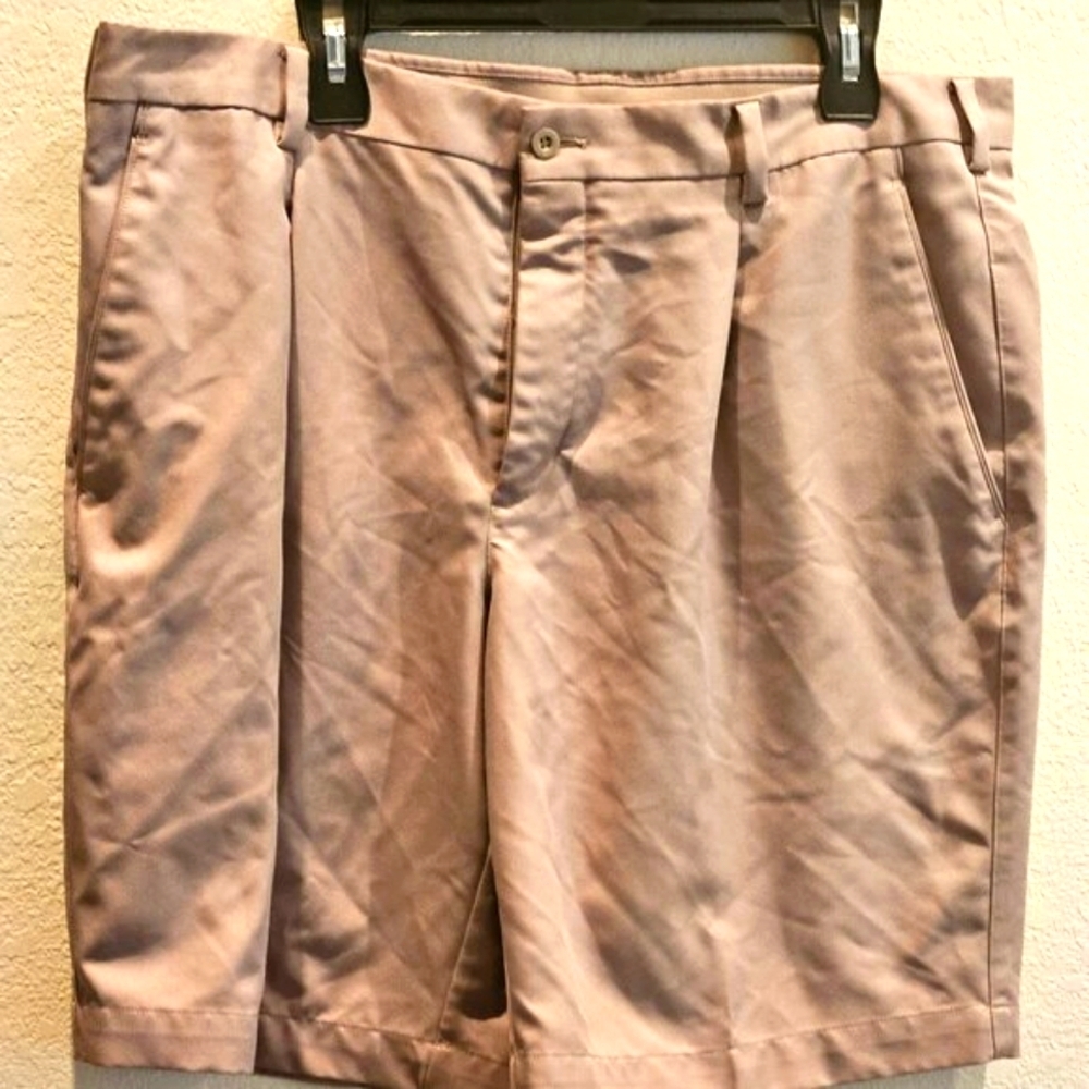Nike Golf pockets PGA shorts Comfy Pleated Outdoor Mens Khaki 38, Dry-fit  logo